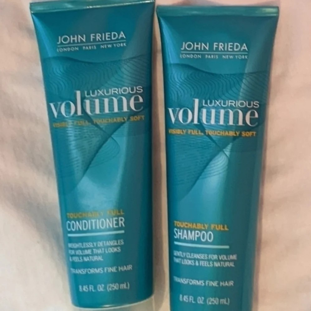 John Frieda luxurious volume shampoo‎ and conditioner.. NEW